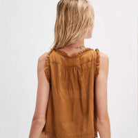 Womens Cropped Pants With Patchwork Lace Vest Set