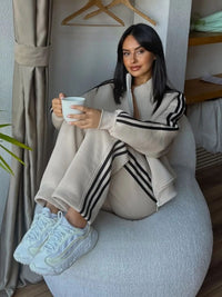 Contrast-color Sweatshirt Cardigan And Pants Set For Women