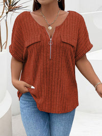 Solid-color Plus-size Top With Zipper Short Sleeves And Faux Pockets