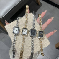 Women's Fashion Pearl Bracelet Watch