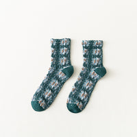 Palace Style Green Middle Tube Retro Autumn And Winter Socks Women