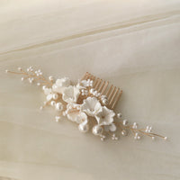 Ceramic Flower Hair Comb Bride Simplicity