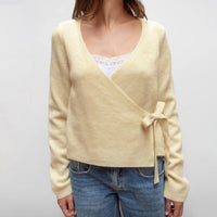 Cross V-neck Bottoming Lace-up Casual Sweater