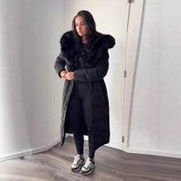 Womens Stylish Warm Coat With A Fur Collar